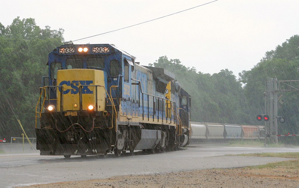 M740 on the mine spur in pouring rain 